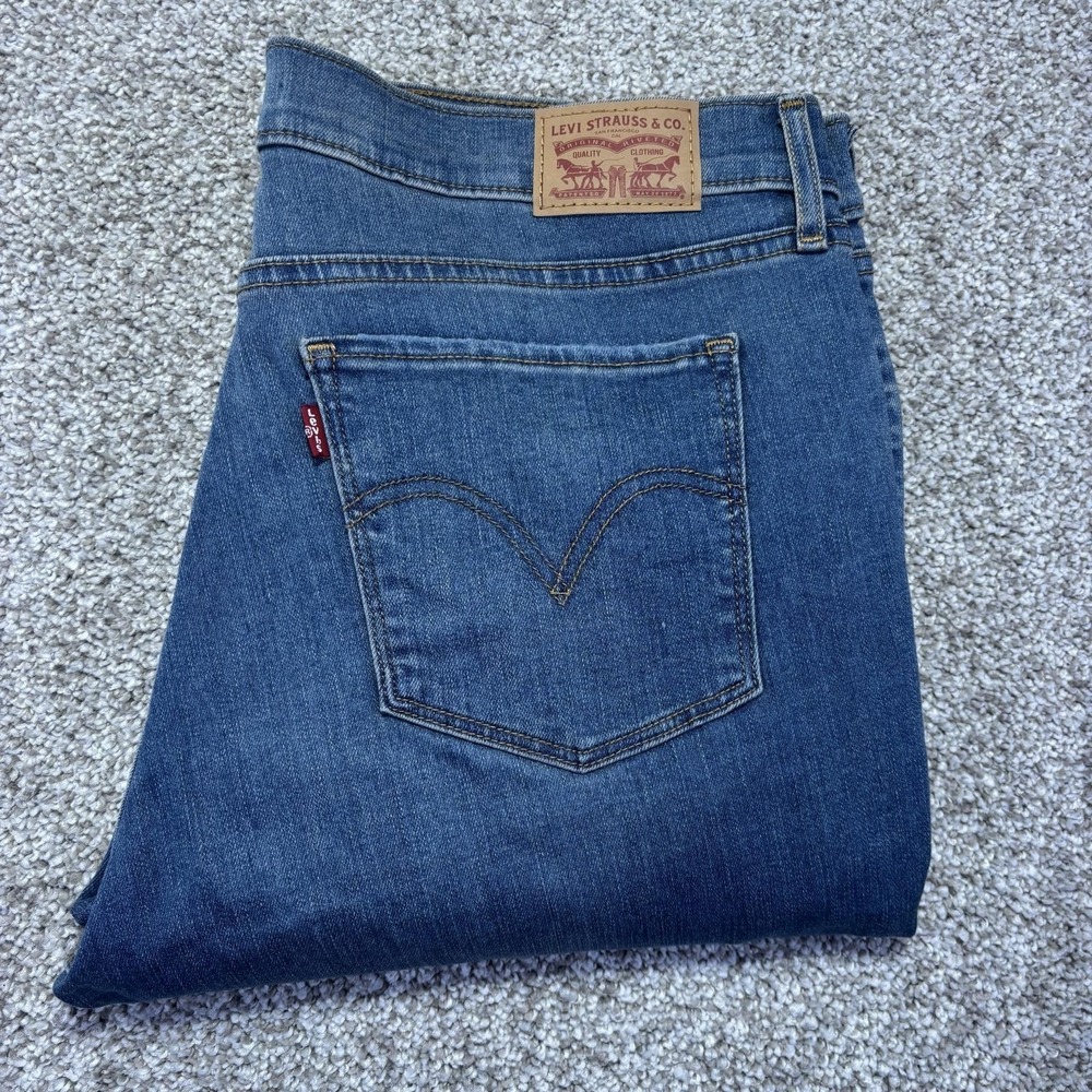 Levis Jeans Womens 16 Blue Med Wash Classic Straight Stretch Denim Distressed